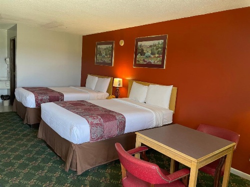 Budget Host Inn image 39