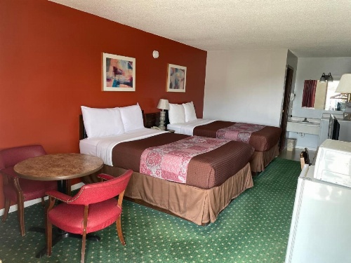 Budget Host Inn image 45